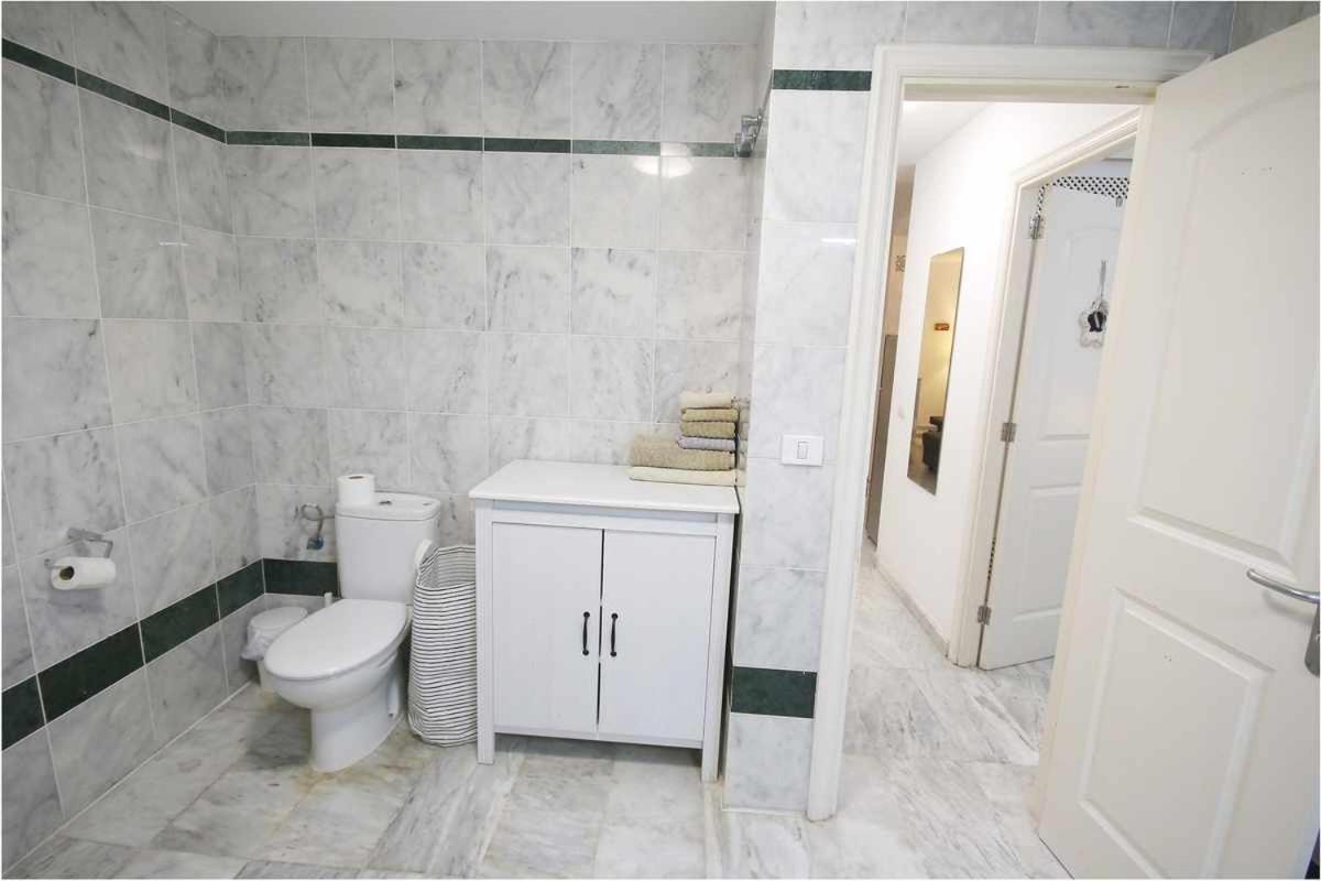 Dinastia B401 By Tenerife Rental & Sales Los Cristianos  Εξωτερικό φωτογραφία